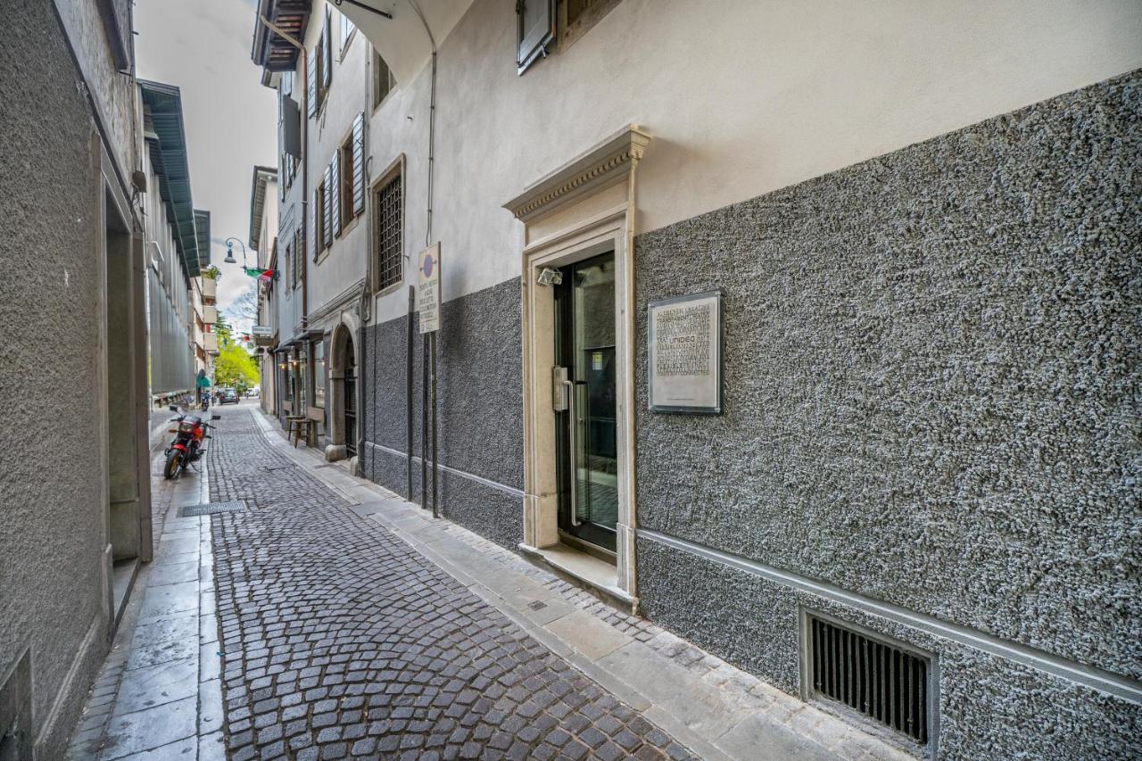 Apartment Ricasoli Garden Modern Udine
